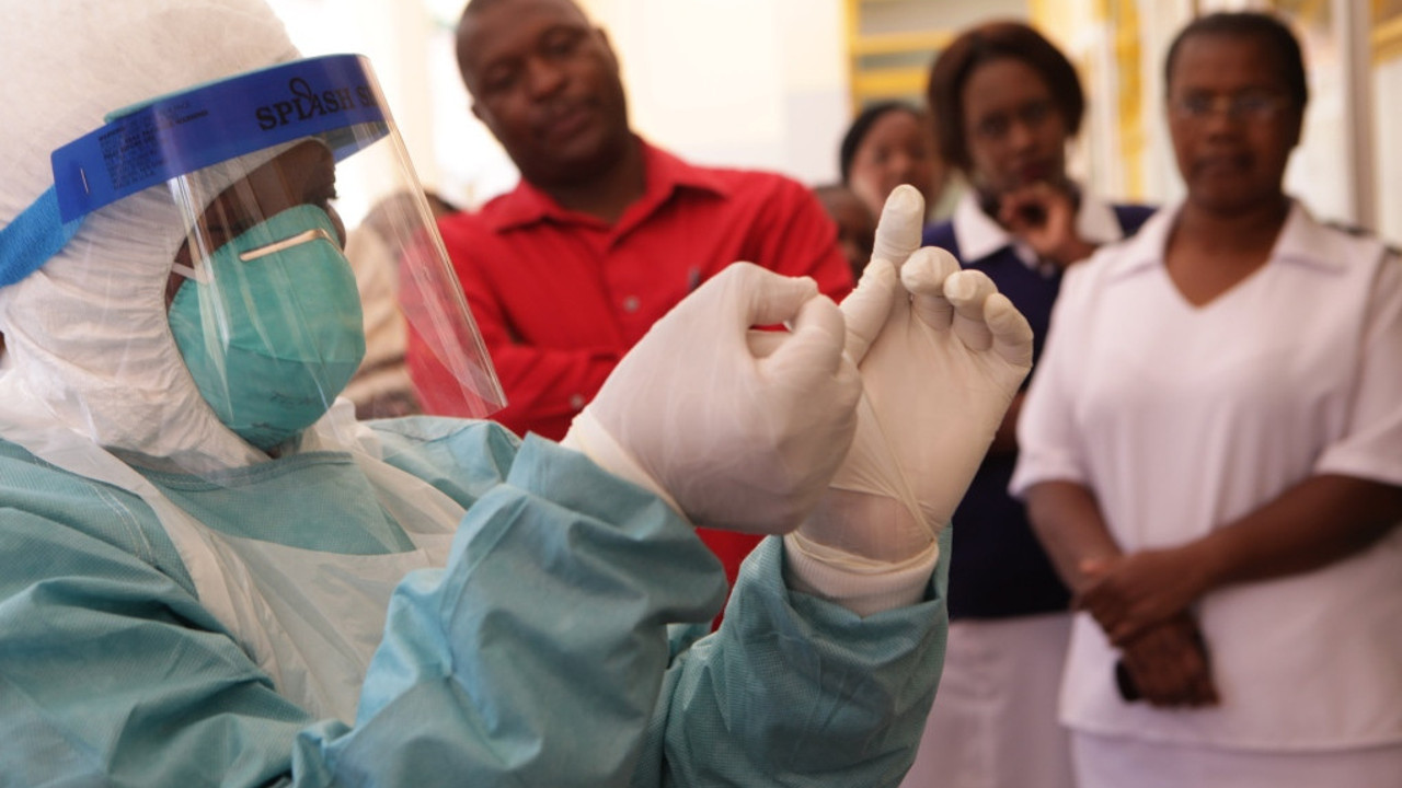 Yeni salgını yıllar önce hastalığı geçiren biri başlattı