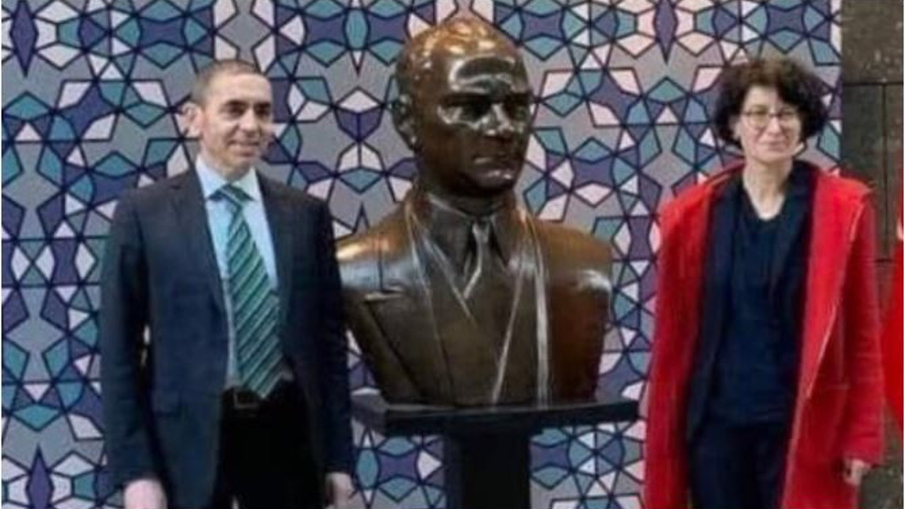 Almanya'da Yıldızlı Liyakat Nişanı alan Özlem Türeci ve Uğur Şahin'in ilk ziyaret ettiği yer ortaya çıktı