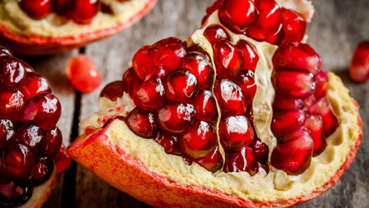 Korona virüsü 1 saatte öldürüyor. Türk profesör iddialı konuştu. Pozitif vakayı 3 saatte negatife çeviriyor