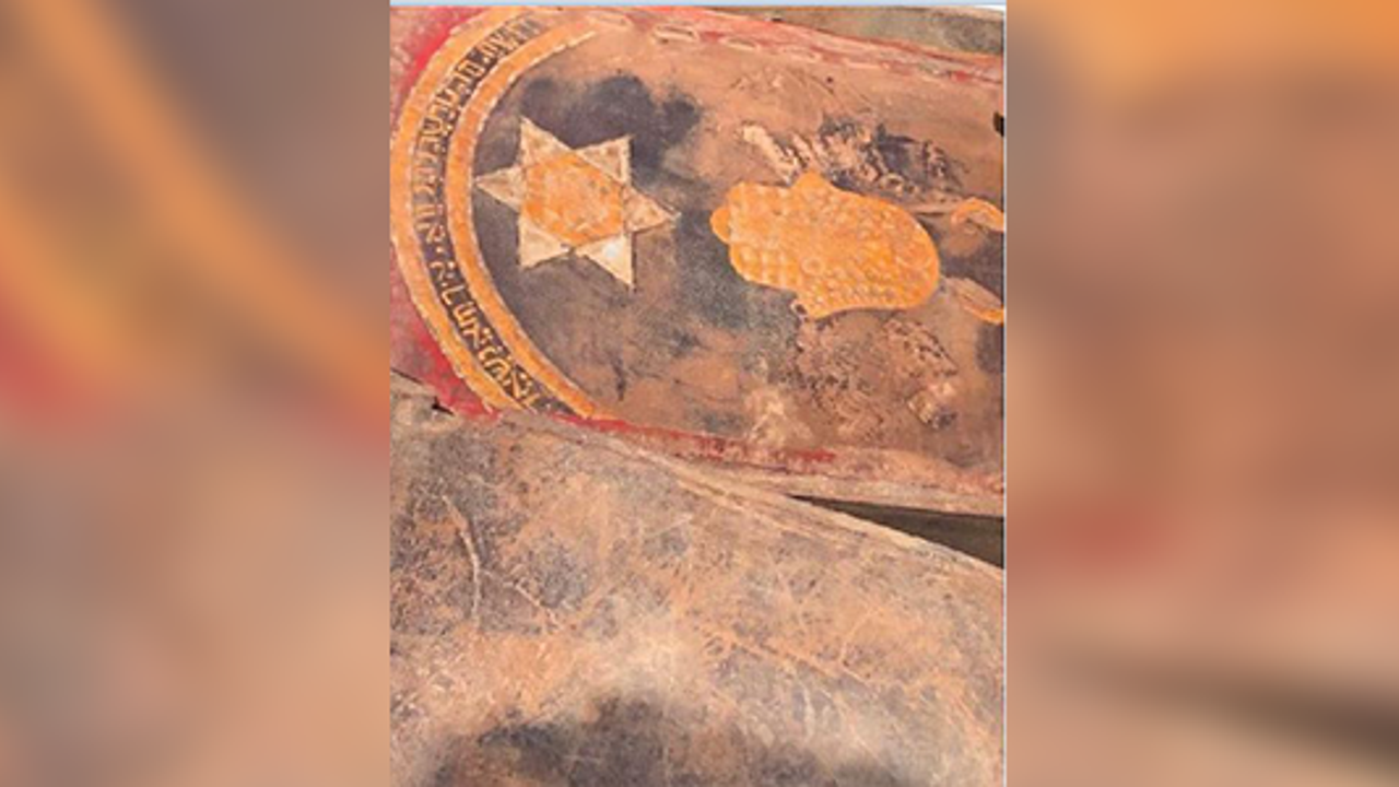 1700 yıllık İbranice kitabe ele geçirildi