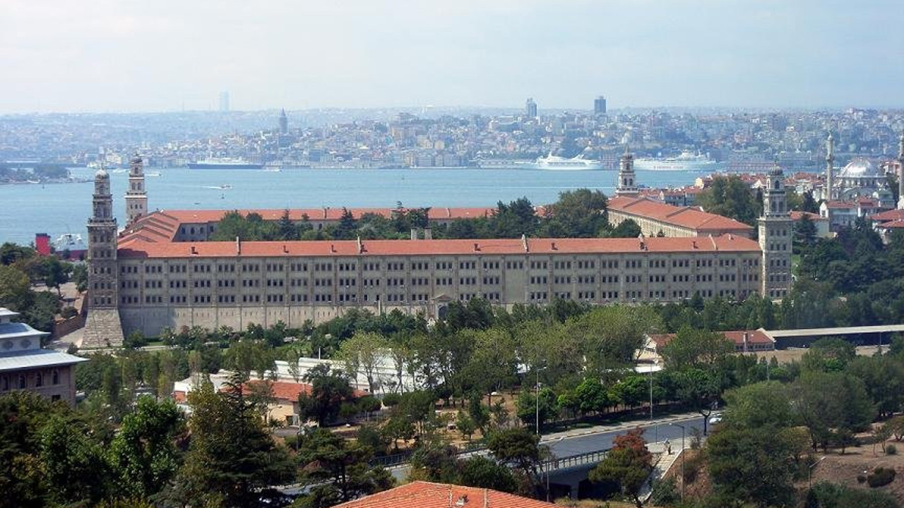 Olmayan vakfa devirler. Selimiye Kışlası'nın da devredildiği ortaya çıktı