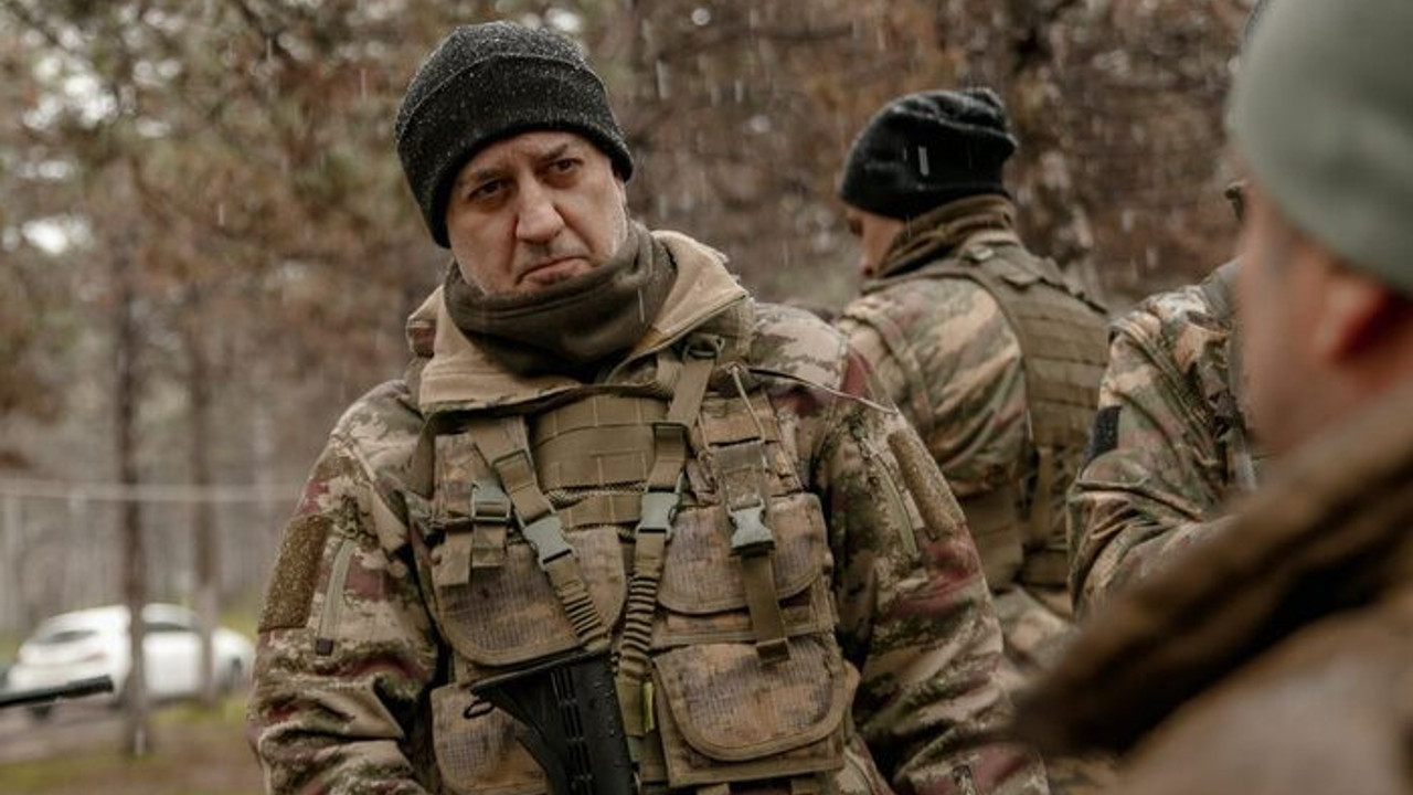 FOX TV'nin sevilen dizisi Savaşçı'nın oyuncularından seyirciye yayın tarihi mesajı