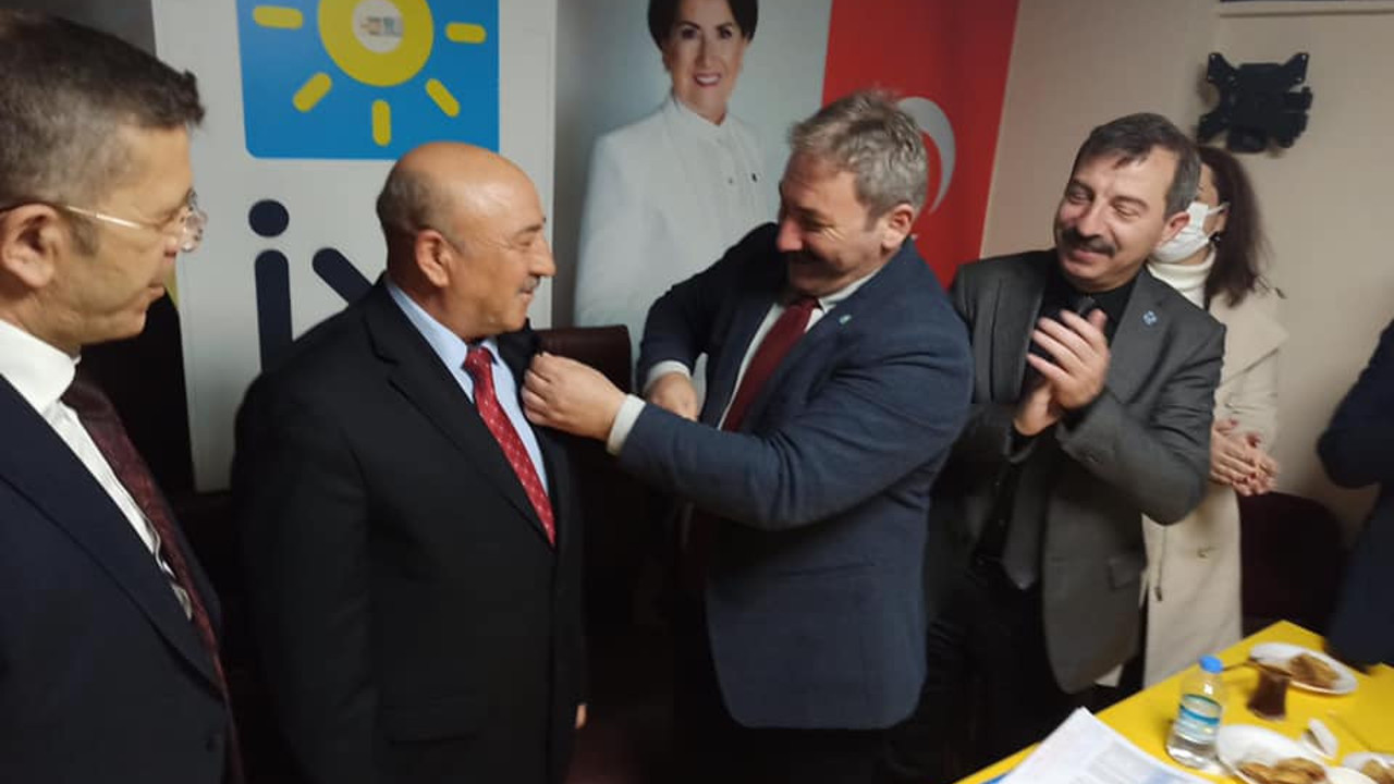 MHP'li başkan İYİ Parti'ye geçti