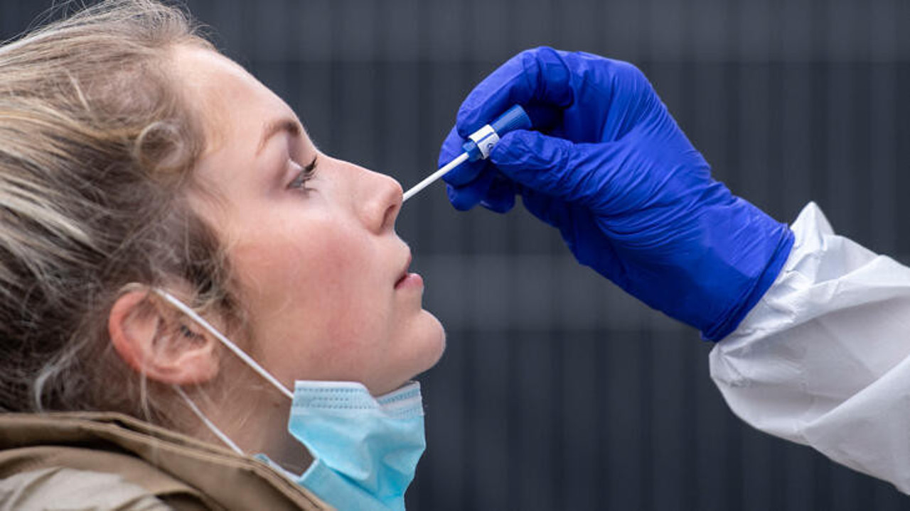 Eskişehir Şehir Hastanesi'nde korona testlerinde büyük skandal. Pozitif hastalara negatif sonucu verildi