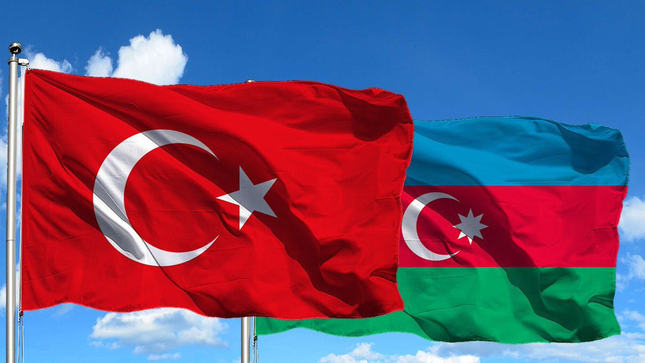 Türkiye-Azerbaycan arası kimlikle seyahat başlıyor