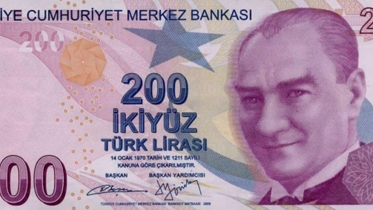 Tedavüle girdiğinde değeri 131 dolardı şu anki değeri ise 24.25 dolar. 200 TL'lik banknot 2009 yılında piyasaya sürüldü