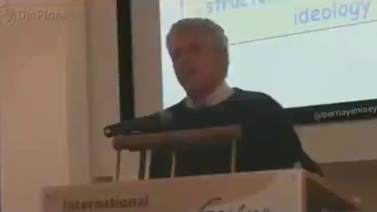 Doların neden yükseldiğini açık açık itiraf etti. Türkiye’den aynı maldan bir yerine üç dört mal alabiliyorlar. Biz fakirleşiyoruz onlar zenginleşiyor