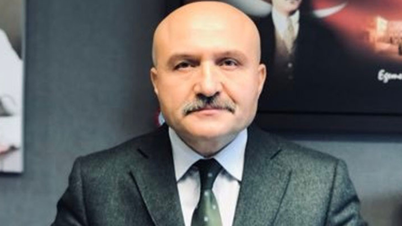 İYİ Partili Erhan Usta: Gündem olmak için sadece hırsızlık yetmiyor demek ki. Herkes uyuşturucu çeken AKP’linin zenginliğini konuşuyor