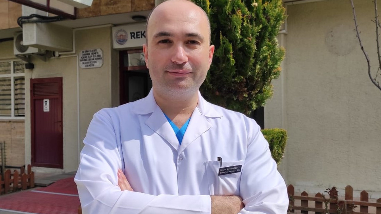 Doç. Dr. Ümit Savaşçı hangi korona virüs aşısının daha etkili olduğunu açıkladı. Sinovac mı Biontech mi