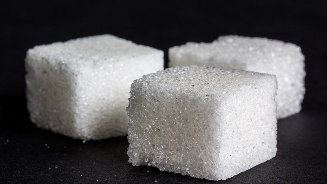 Uzmanlardan anne ve babalara önemli uyarı: Çocukların beyin gelişimini olumsuz etkiliyor