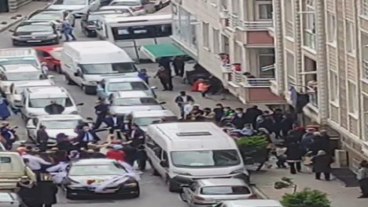 İstanbul kızarırken davullu zurnalı düğüncüler muaf tutuldu. Ne maske kaldı ne mesafe