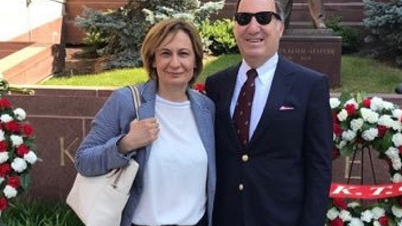 Emekli Amiral Cem Gürdeniz’in eşinden sürekli çıktığı TV kanalına büyük tepki. Yazıklar olsun siz ne hale gelmişsiniz