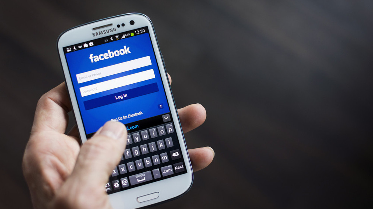 Uzman isim uyardı: Facebook kullananların acilen yapması gerekiyor