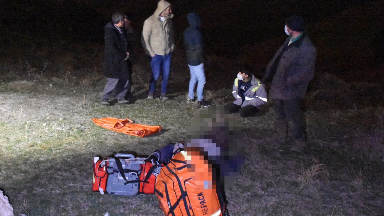 Ağaç kesmeye gittiği arazide ölü bulundu