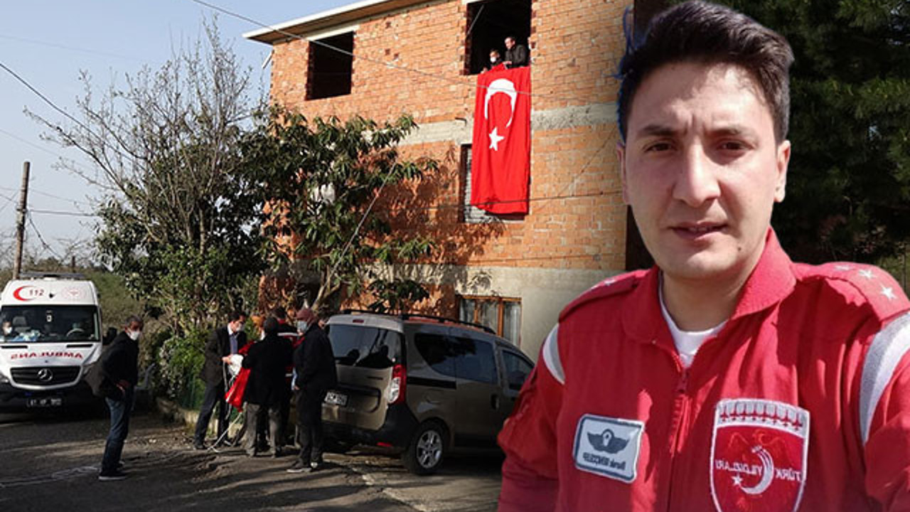 Ah yüzbaşım ah. Baba evine bayrak asıldı