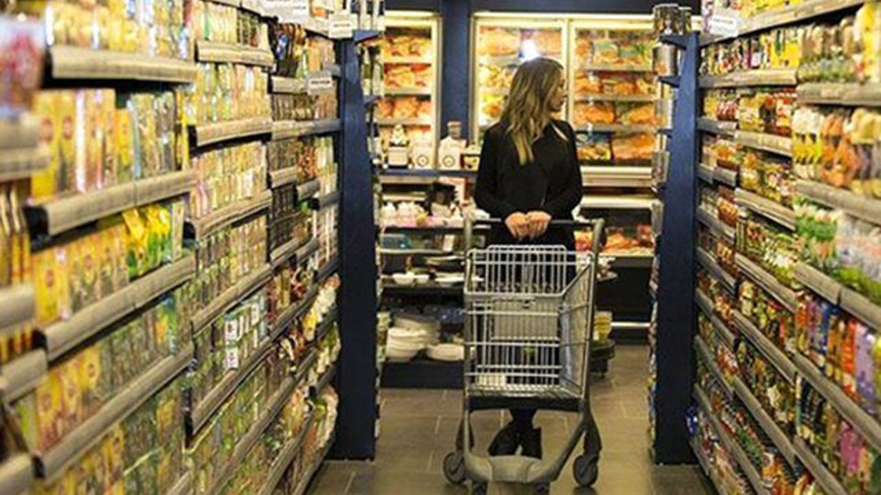 Ramazan öncesi fiyatlar kontrolden çıktı. Bir ayda değişen rakamlar cebe böyle yansıdı
