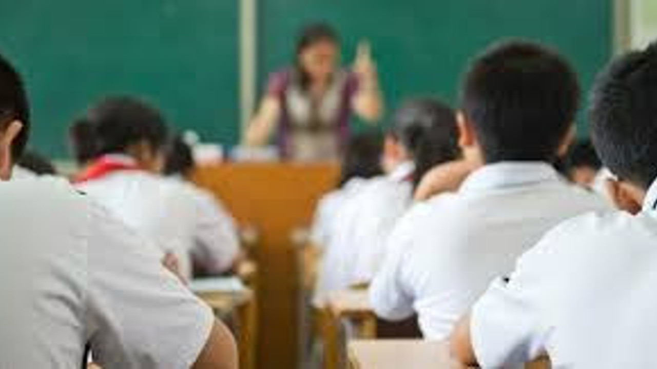 Aşı yok 45 günde 26 öğretmen öldü. Yüz yüze eğitimin sonu