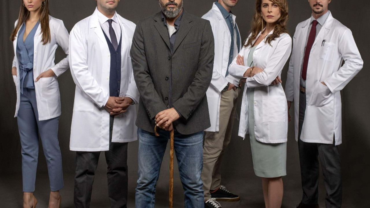 Ünlü oyuncu koronaya yakalandı. Hekimoğlu dizisinde oynuyordu