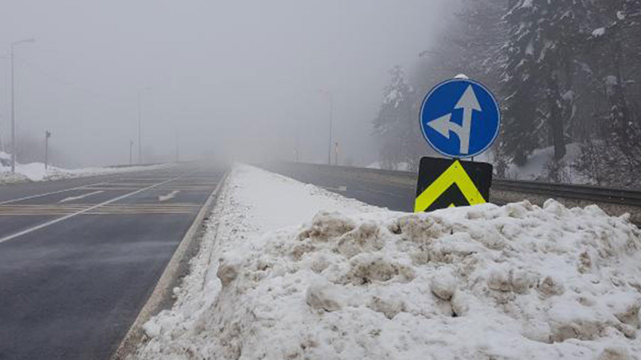 Bolu Dağı'nda görüş mesafesi 20 metreye düştü
