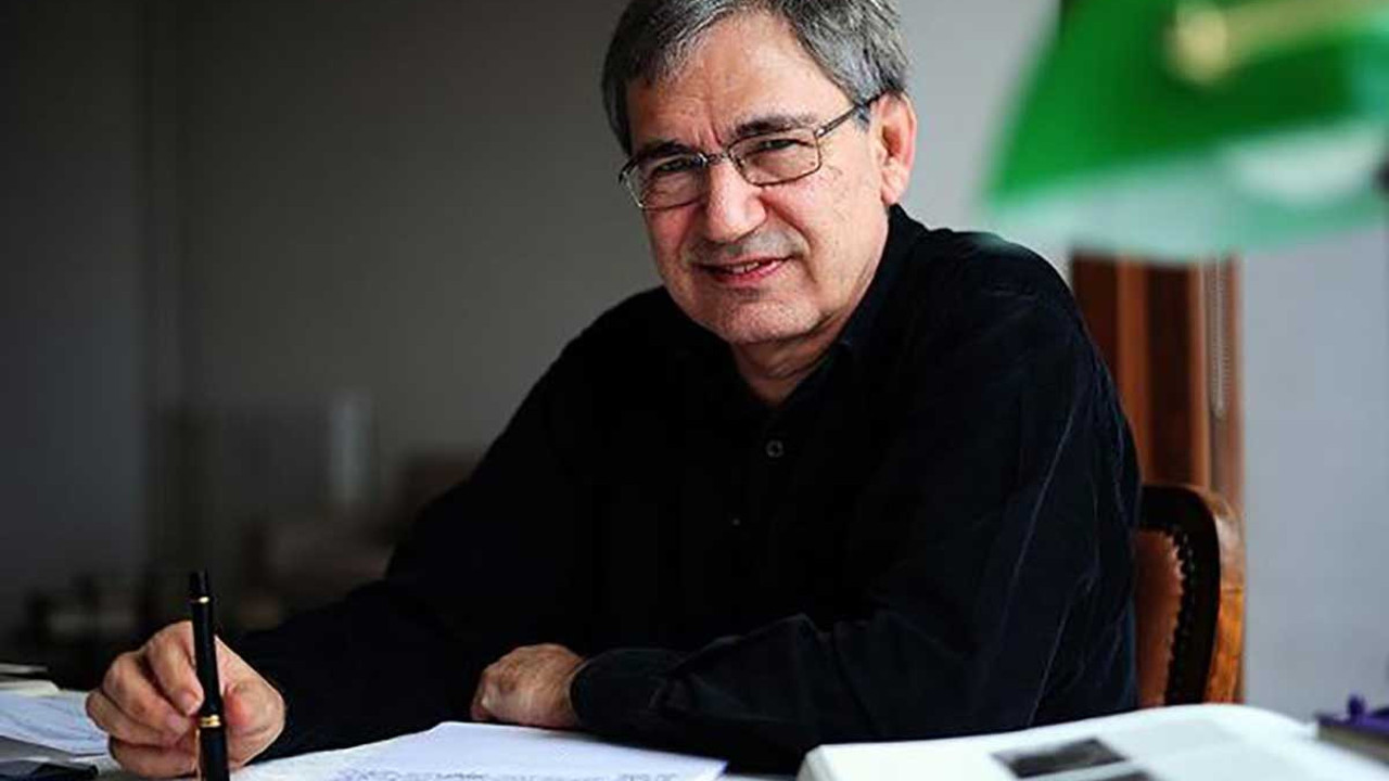 Orhan Pamuk’tan Veba Geceleri itirafı. Romanda Atatürk’e saygı duyuluyormuş