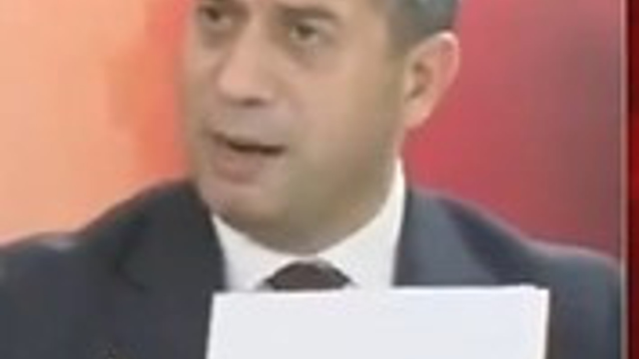 Bu yazı nasıl kabul edildi. CHP'li vekil canlı yayında ilk kez buradan açıklıyorum diyerek sordu