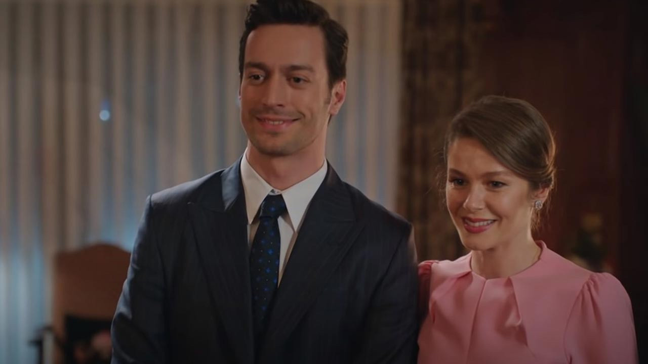 Kanal D’nin yeni dizisi Camdaki Kız’daki detay izleyicinin gözünden kaçmadı