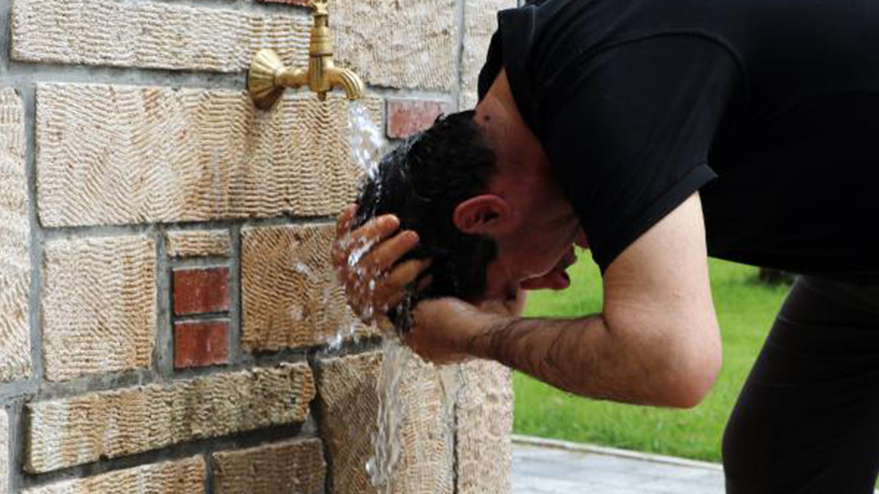 Adana'da termometre 41 dereceyi gösterdi