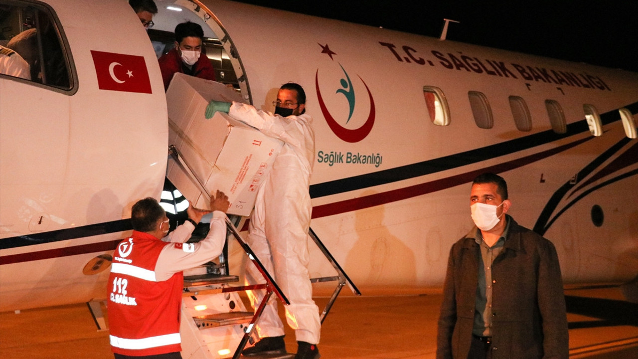 Türkiye'den KKTC'ye 40 bin ilave aşı gönderildi