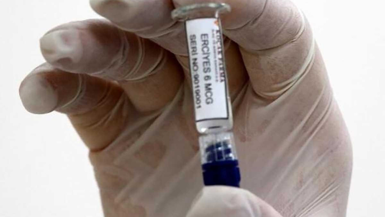 Yerli aşının yan etkileri belli oldu. Çalışmalarda yer alan isim açıkladı