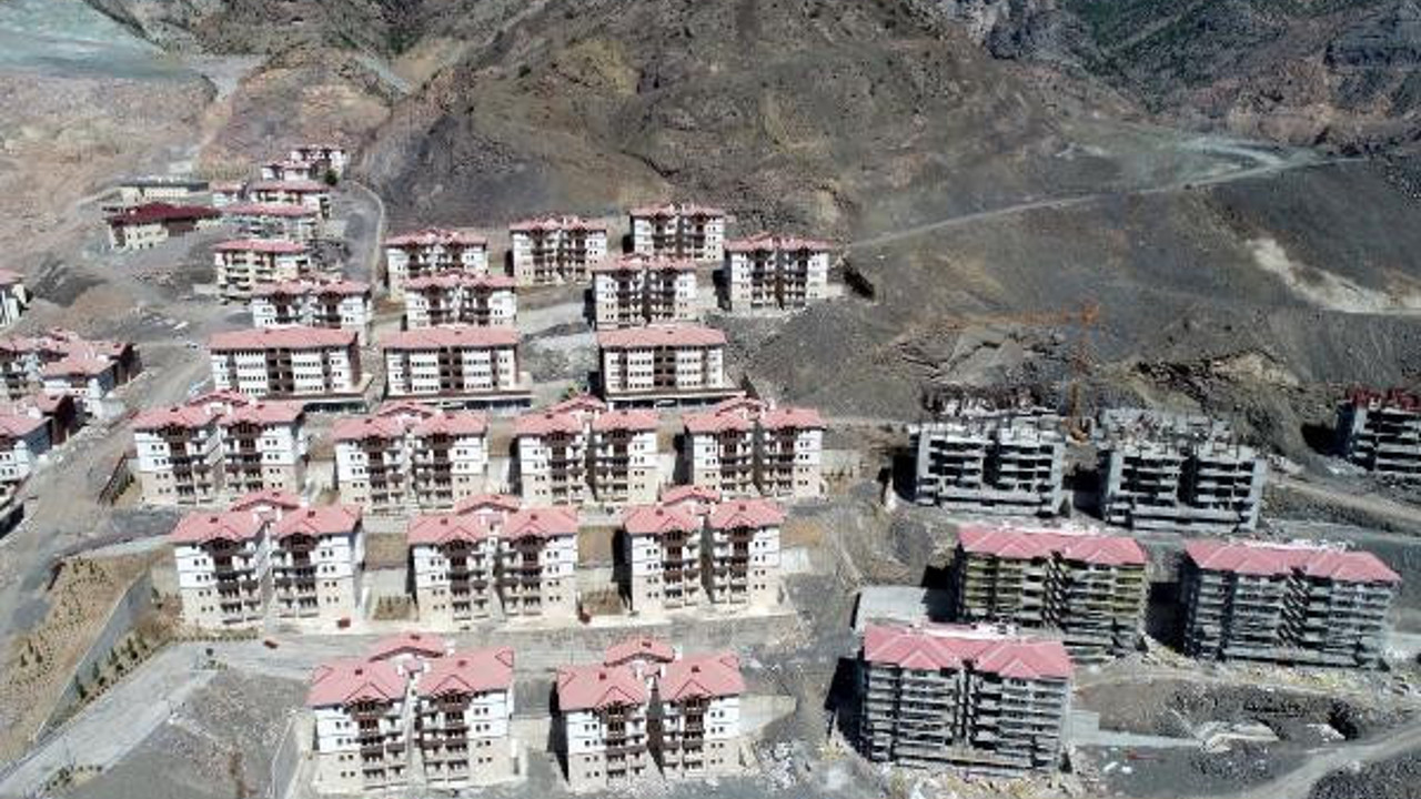 150 yıllık ilçe yedinci kez taşınıyor