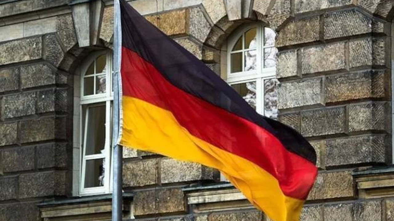 Belediye eliyle insan kaçakçılığına Almanya'da dava