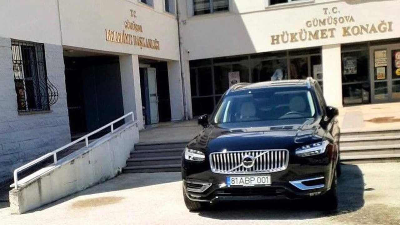 Başkan milyonluk cipi itfaiye öncü aracı diye aldı makam arabası yaptı