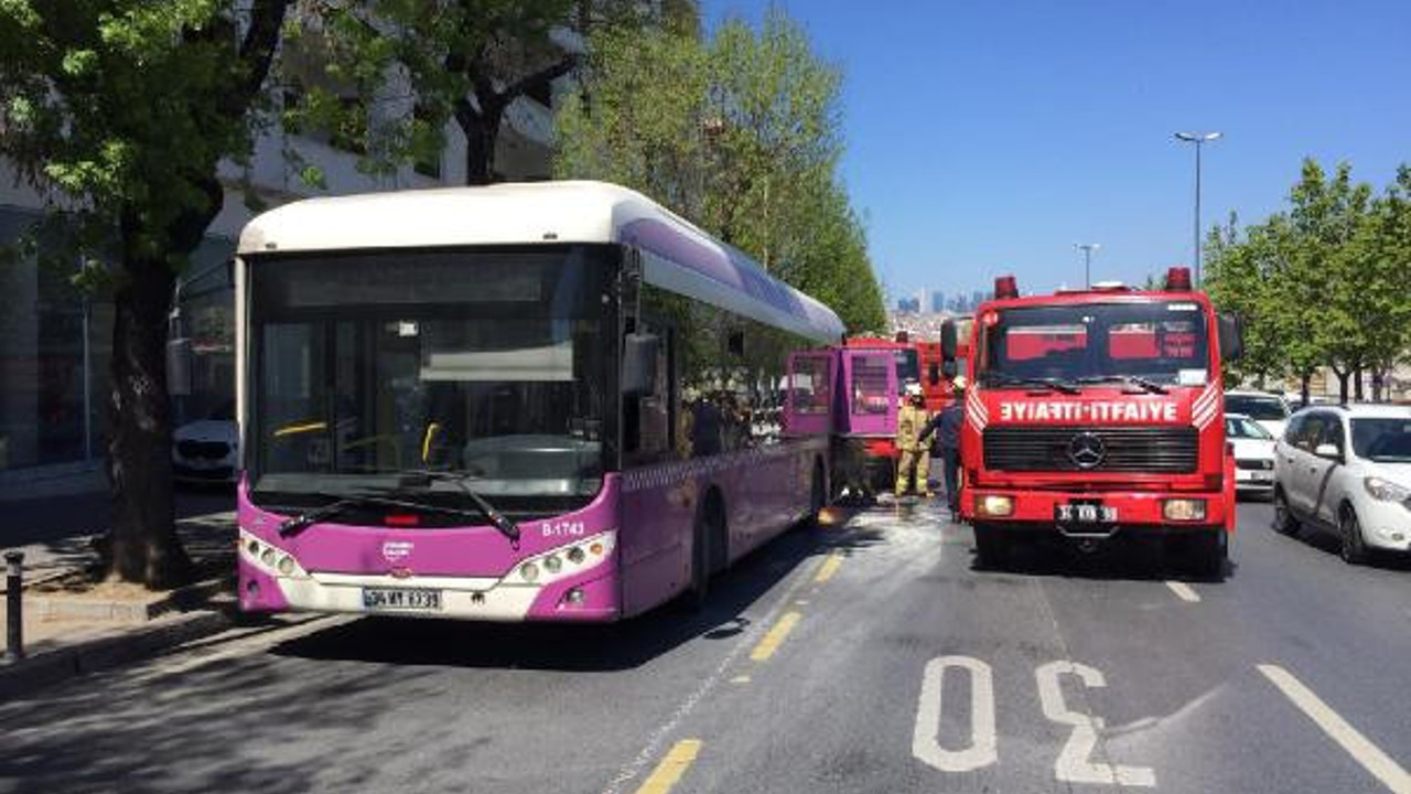 Fatih'te İETT otobüsünde yangın