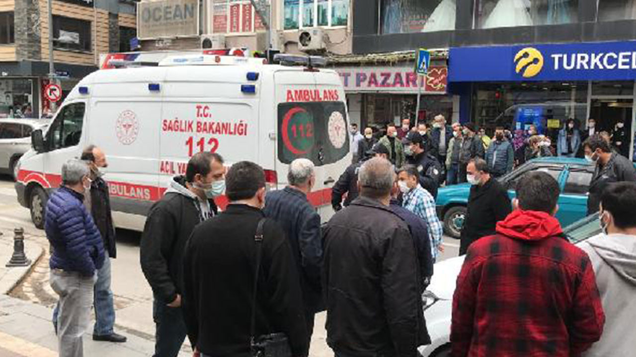 Lise öğrencileri arasındaki kavgada kan aktı