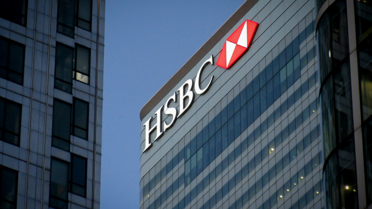 HSBC resmen bu adımı attı!