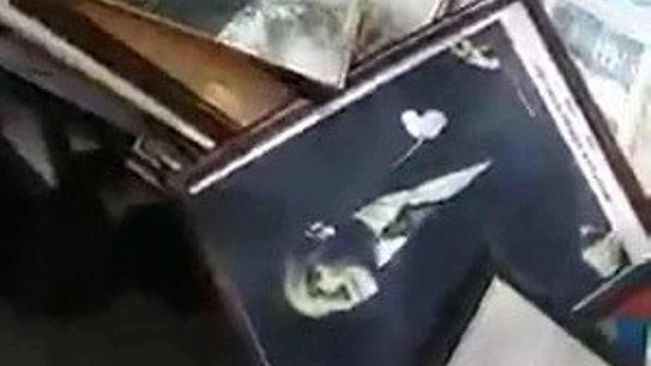 Denizli'de büyük önder Atatürk'ün hatırasına saygısızlık