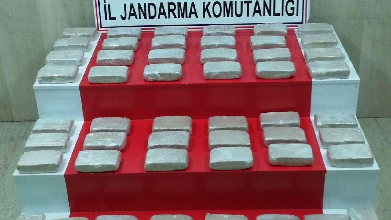 51 kilo eroini köpek buldu