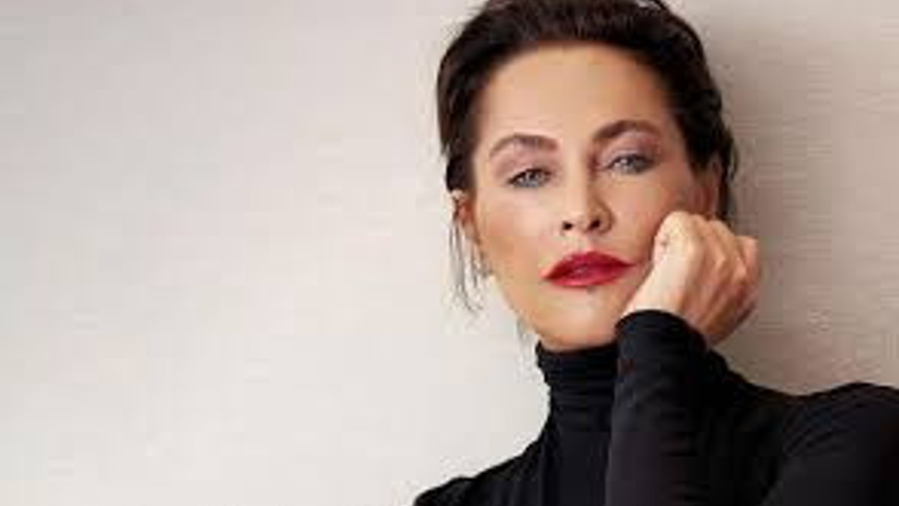 Hülya Avşar ünlü oyuncuyu hastanelik etti. Masumiyet'in setinde skandal