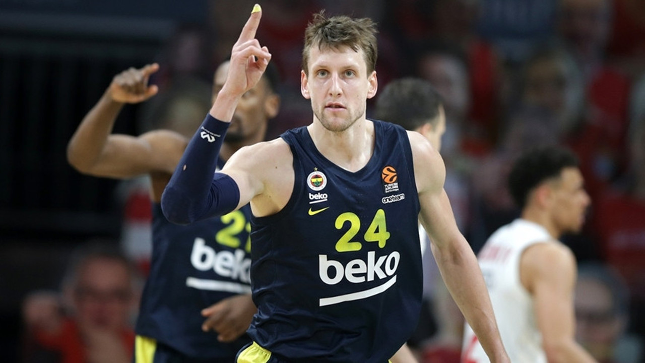 Avrupa Ligi'nden Fenerbahçeli Vesely'ye para cezası