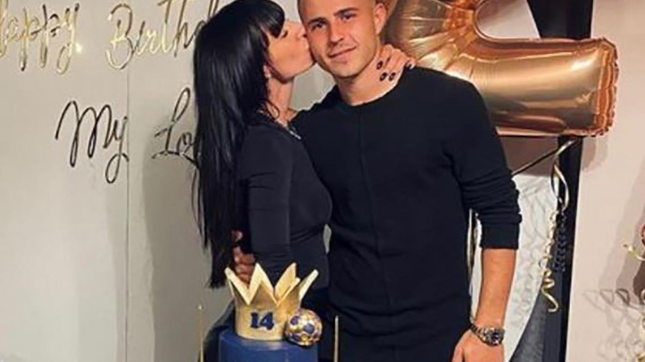 Pelkas’tan sevgilisine sürpriz teklif