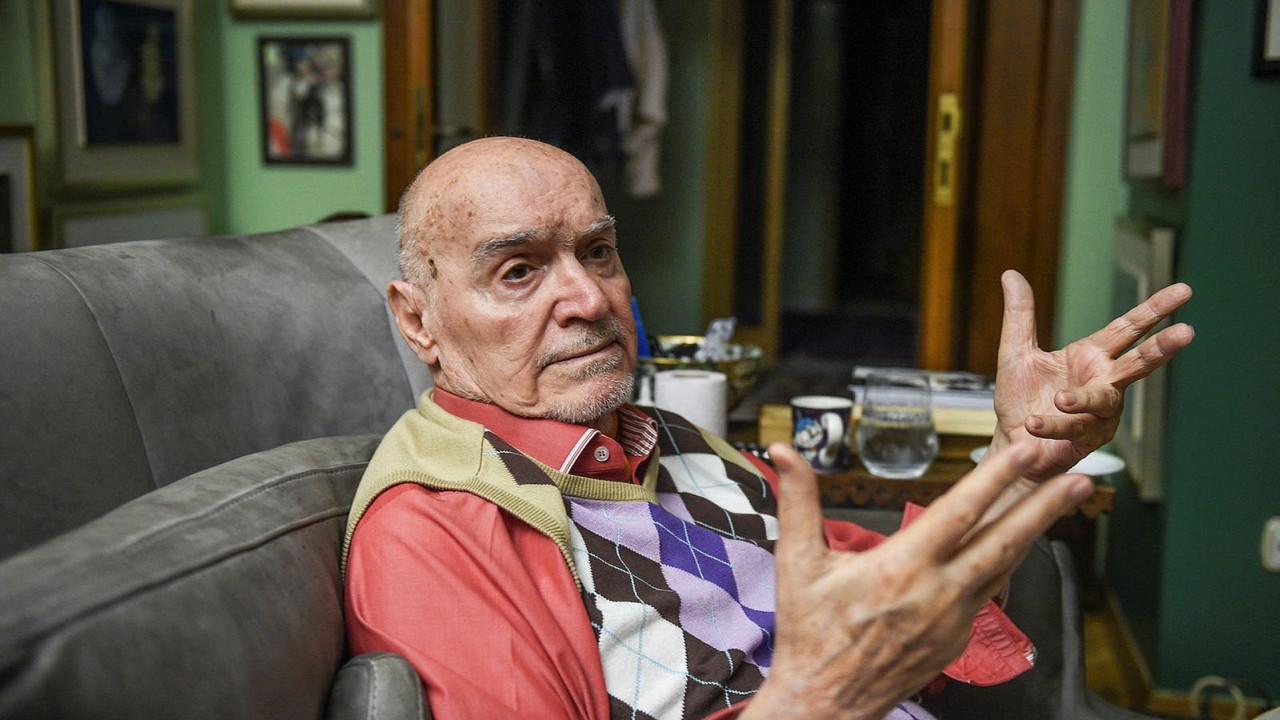 Hıncal Uluç "Tarkan benim için bitmiştir" dedi. Tarkan da 40 gün 40 gece yasa girdi