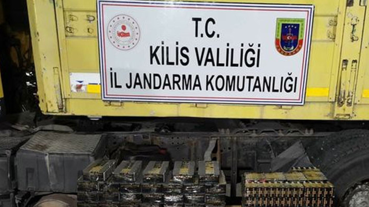 Kilis Öncüpınar sınır kapısında tırda 33 bin mermi ele geçirildi