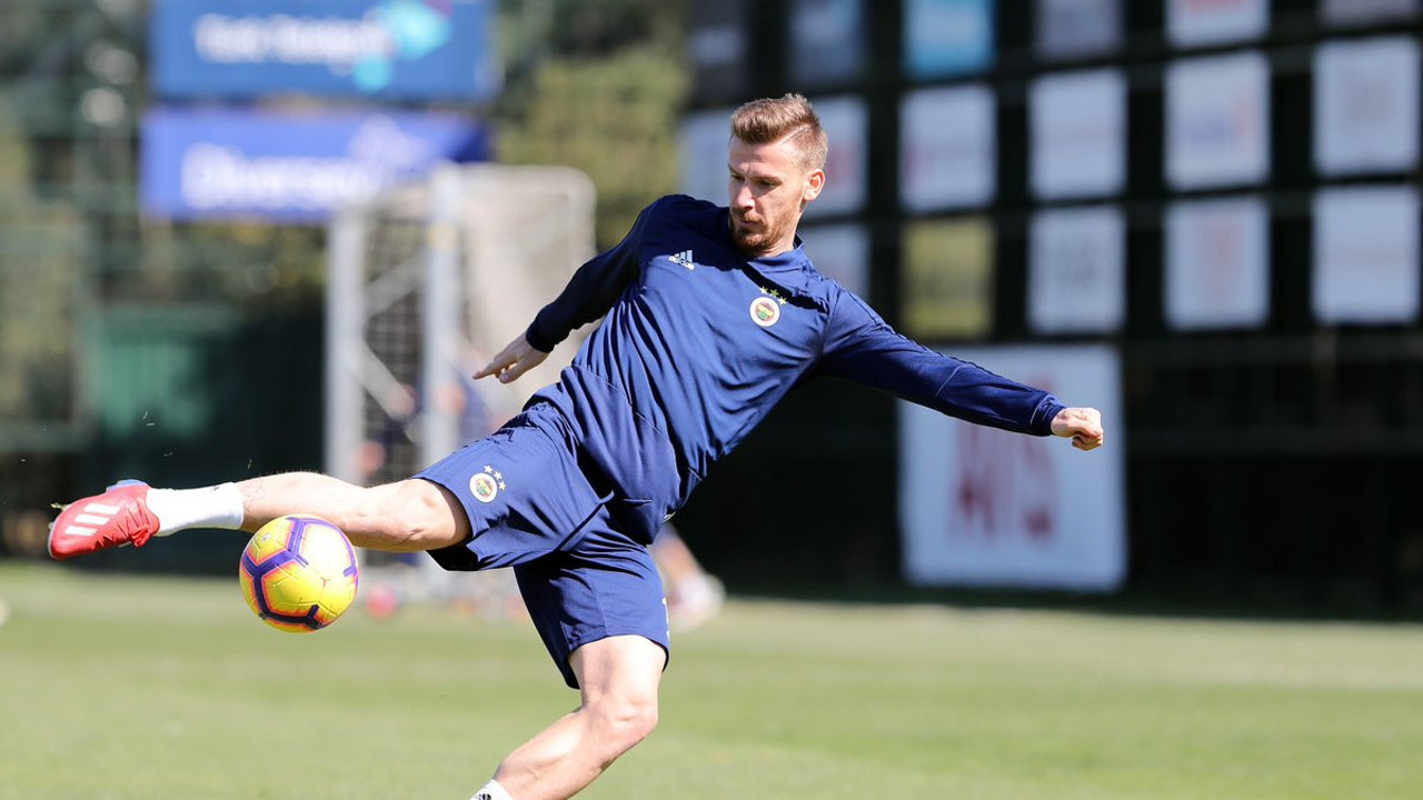 Fenerbahçe'de 2 isim kadroda yok