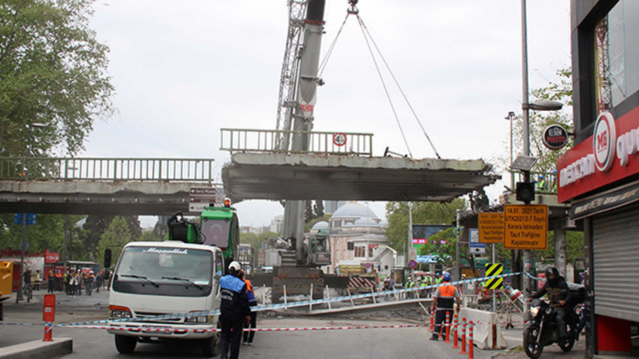 Beşiktaş'ta trafiği günlerce kilitleyecek çalışma. Ömrünü tamamladığı gerekçesiyle kaldırılıyor