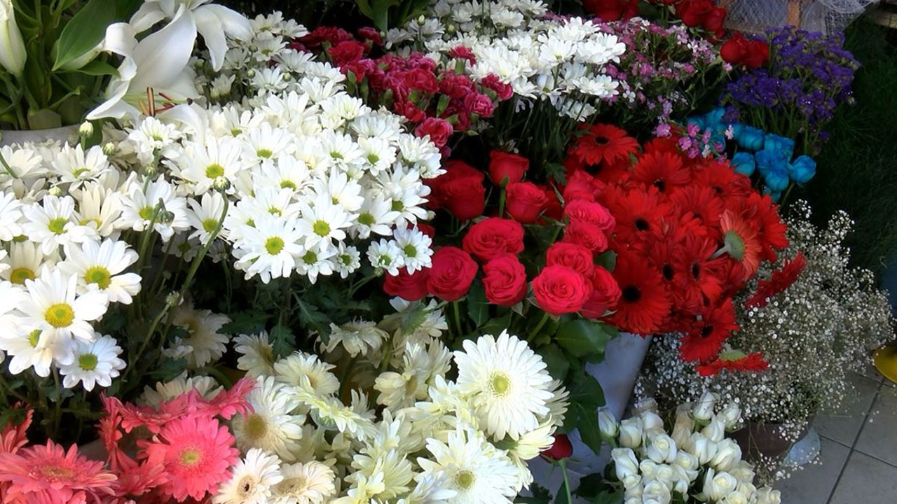 Anneler Günü'nde hastanelerdeki anneler unutulmadı