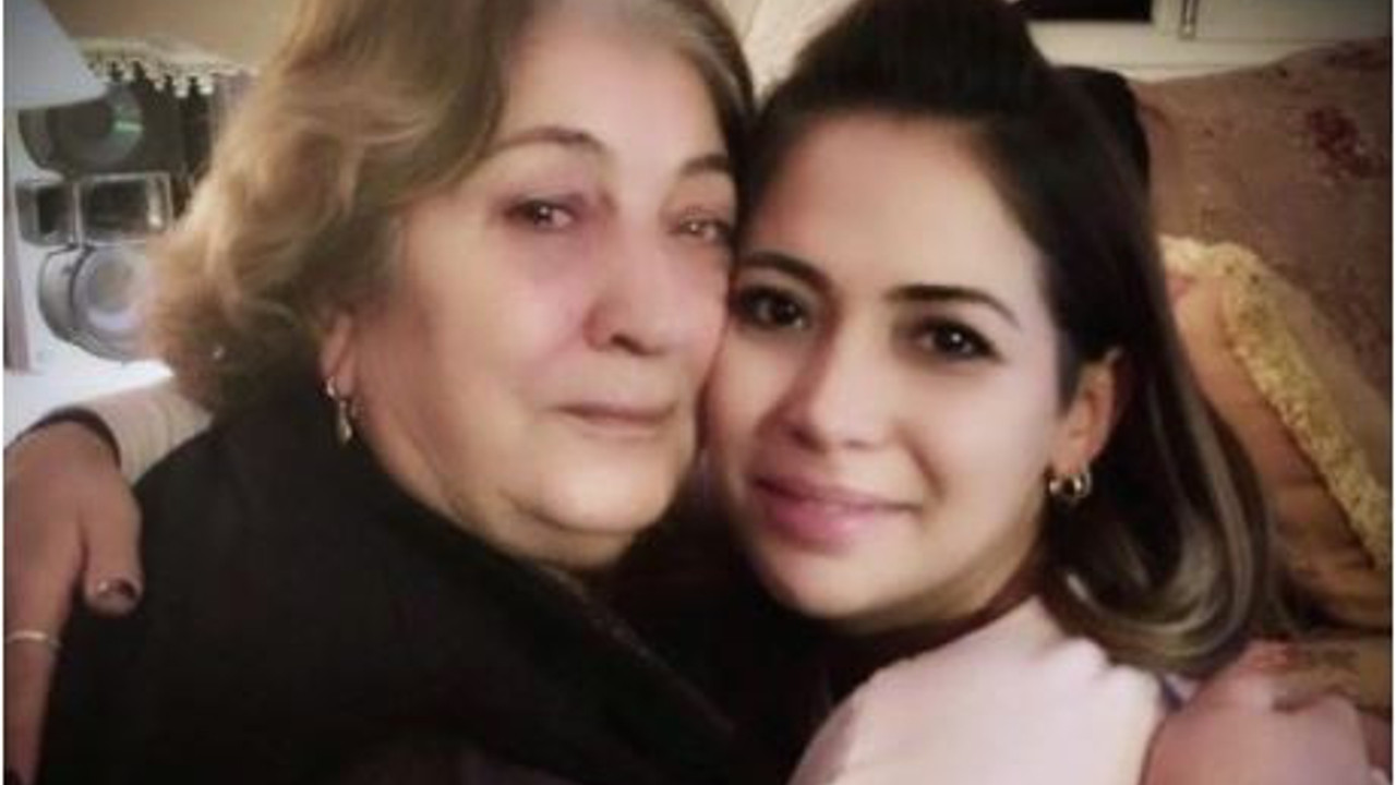 Megastar Tarkan'dan Anneler Günü mesajı