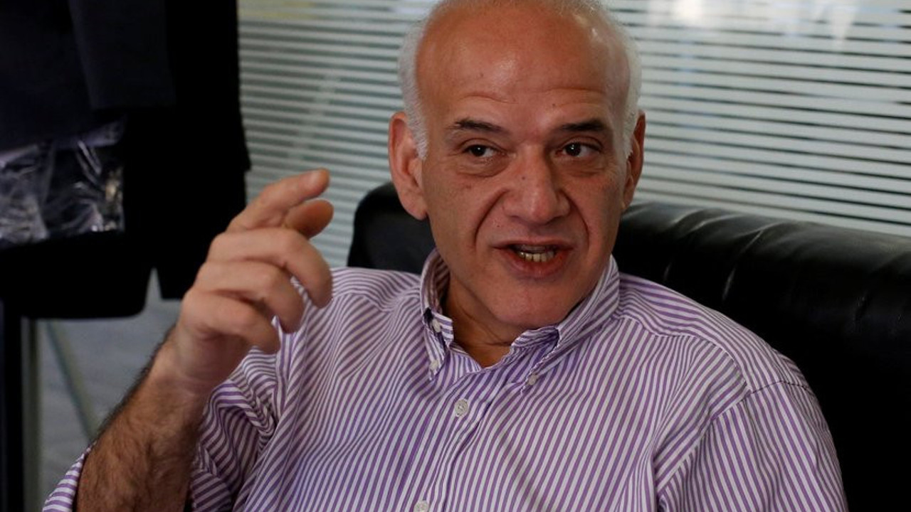 Galatasaray’ın Malatya maçı ile 8 gol yiyen kaleci Zalad’ın olayı ne? Eski hakem Ahmet Çakar açıkladı. 25 yıldır unutulmayan maç