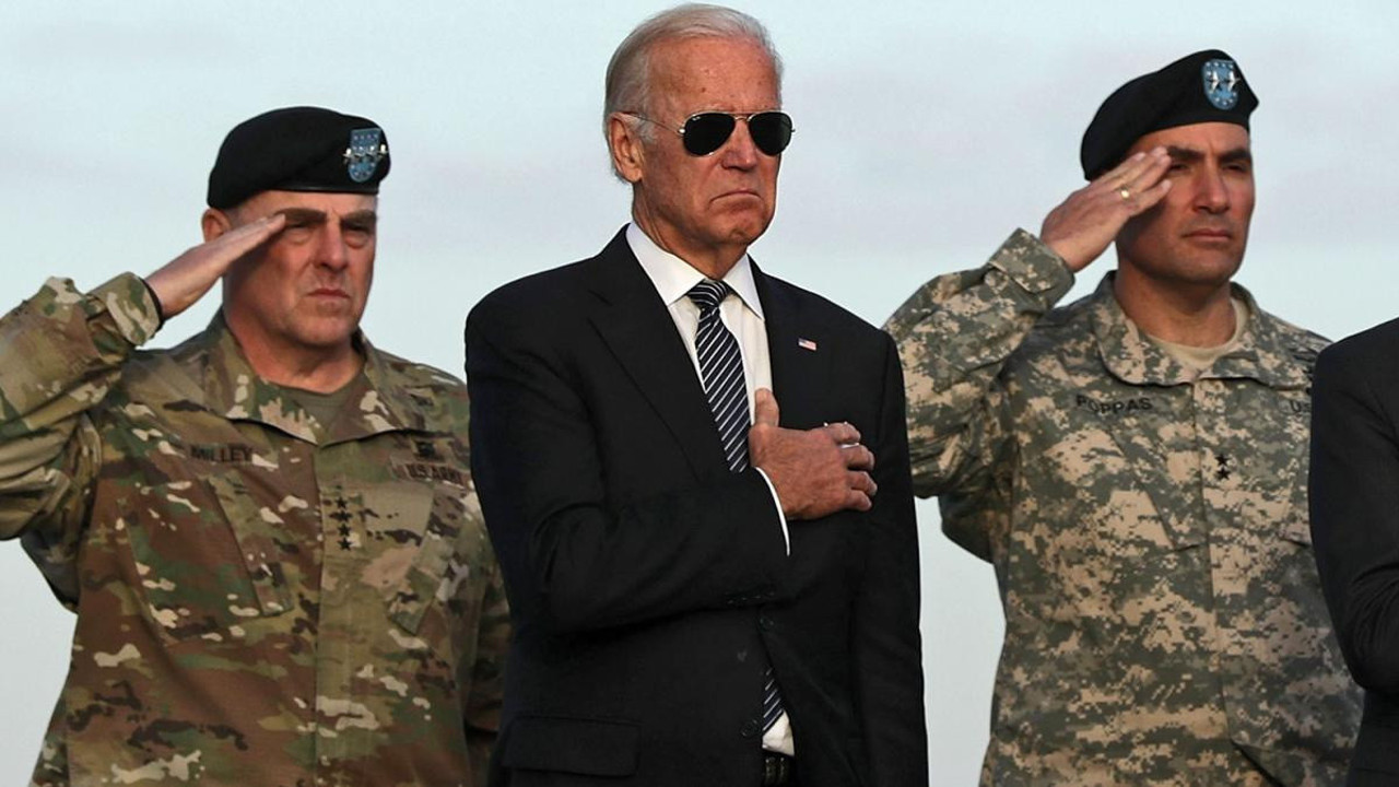 Amerika’da da emekli amiraller bildiri yayınladı. Kimin aklına gelirdi ki ABD’de böyle şeyler olacağı