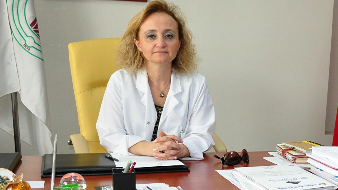 Bilim Kurulu üyesi Prof. Dr. Yeşim Taşova'dan yüz yüze eğitim açıklaması. 50 yaş altına dikkat çekti