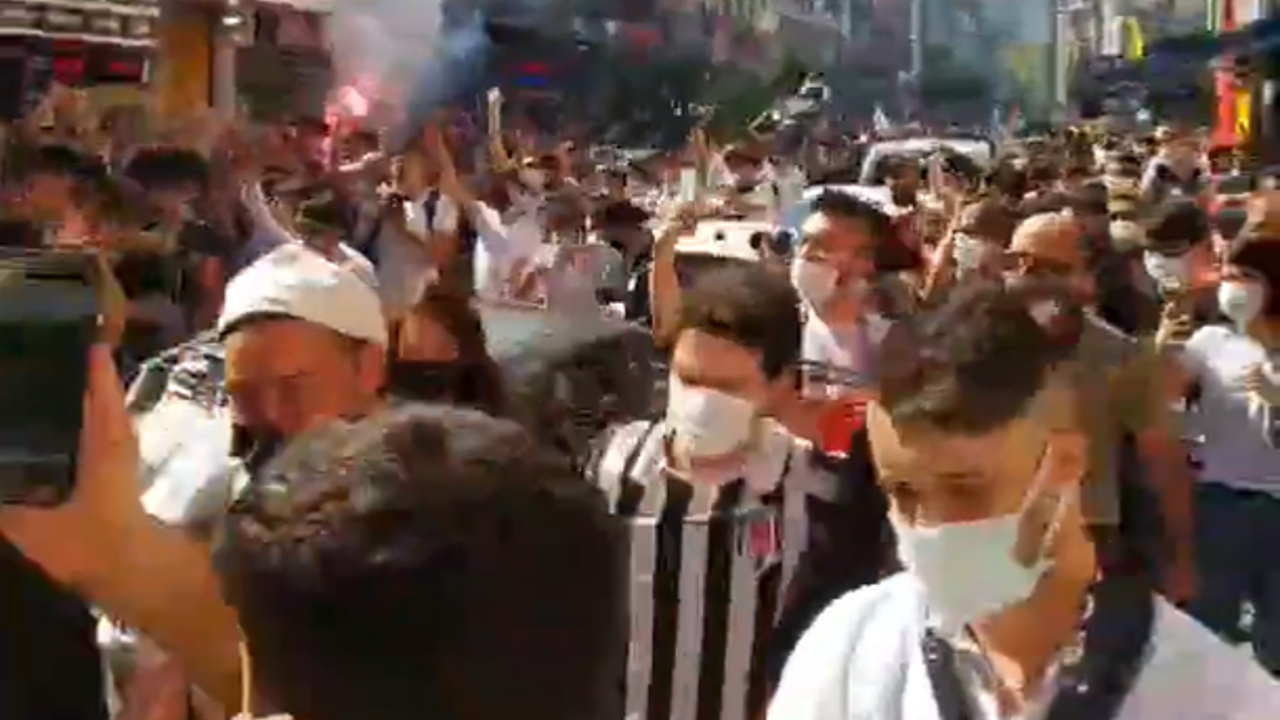 Stada gitmelerine izin verilmedi. Kabataş'ta şampiyonluk şarkıları